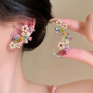 NEW❗️Luxury Colorful Flower Glass Ear Cuff Earrings Elegant Jewelry Ear Cuff 🌸